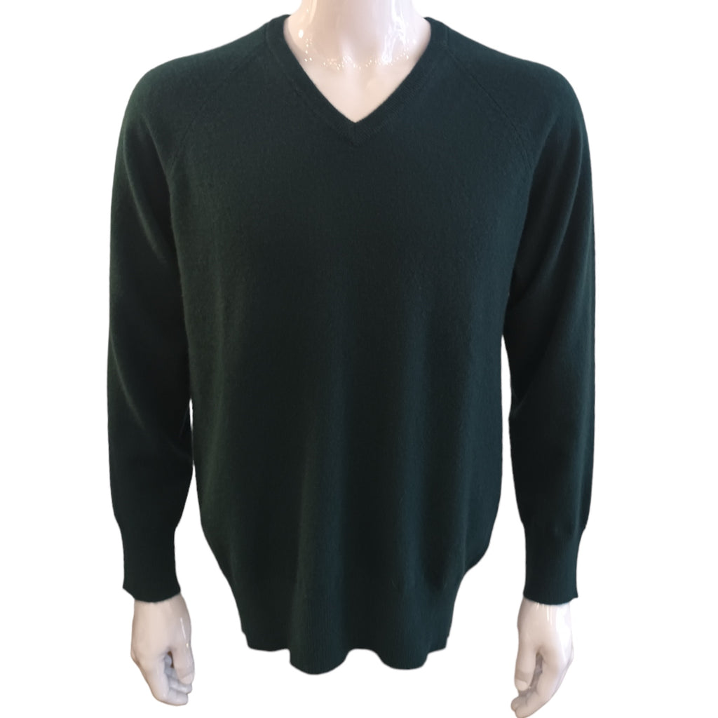 Men's Cashmere V-Neck Sweater in Hunter Green